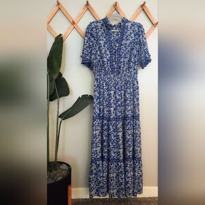 Women's Maxi Dress, Floral Dress, V-Neck, Extra Long, Size 1x